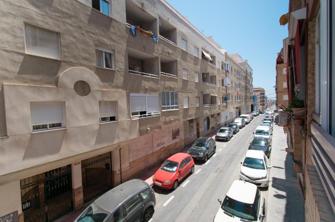 016 Happiness Apartment - Alicante Holiday Торевьиа Экстерьер фото